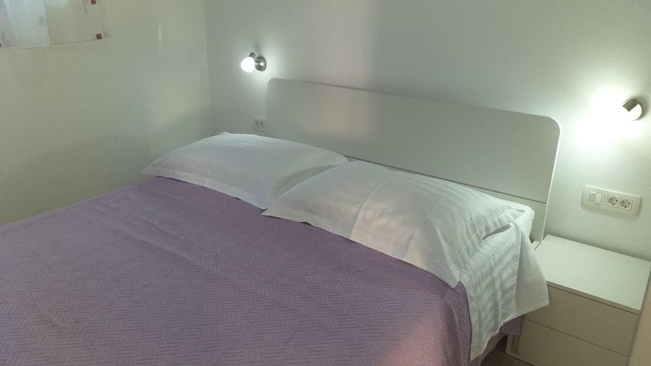 Apartment Zaklopatica Lastovo Dış mekan fotoğraf