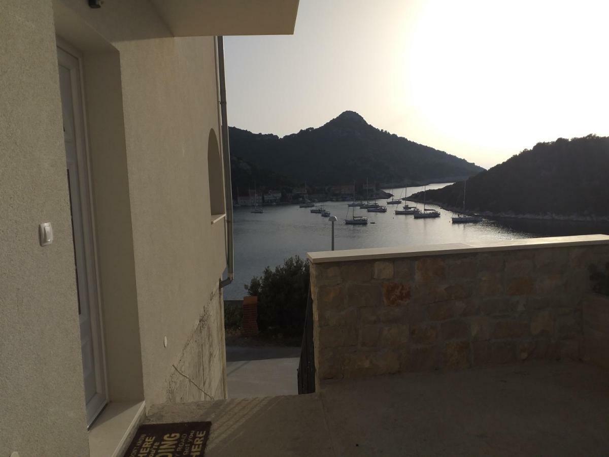 Apartment Zaklopatica Lastovo Dış mekan fotoğraf